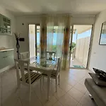 아파트 A Casa Di Silvia