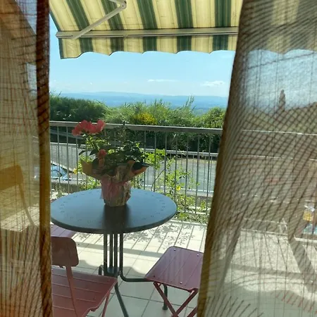 Apartamento A Casa Di Silvia Gambassi Terme